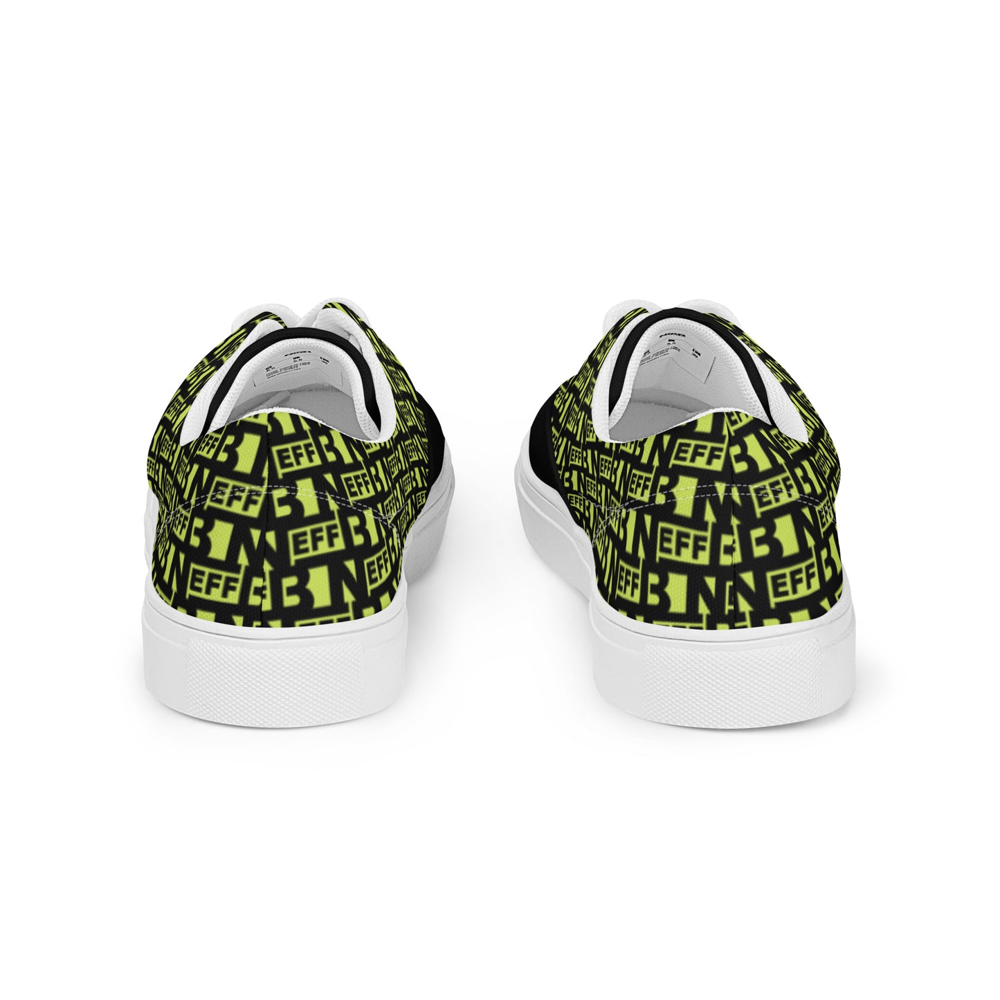 Men’s lace-up canvas shoes